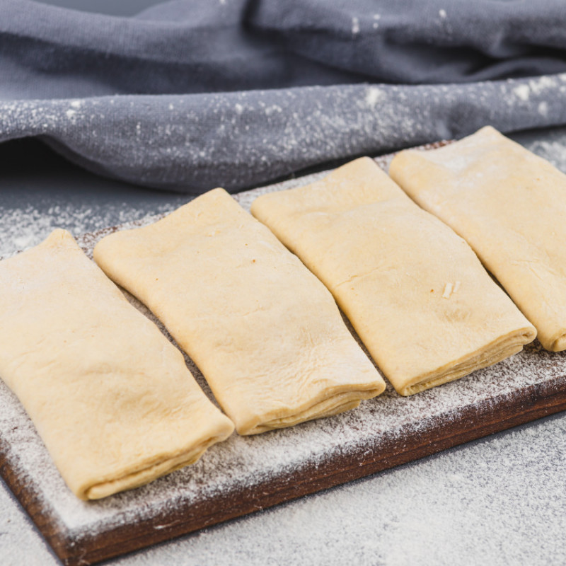 Слойка с ветчиной и сыром П/Ф