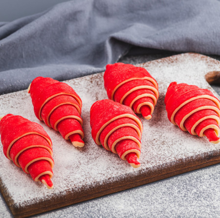 Круассаны цветные,5 шт. замороженные