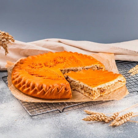 Сдобный пирог свинина и картофель Сдобный пирог свинина и картофель