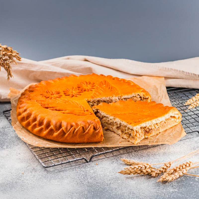 Сдобный пирог свинина и картофель