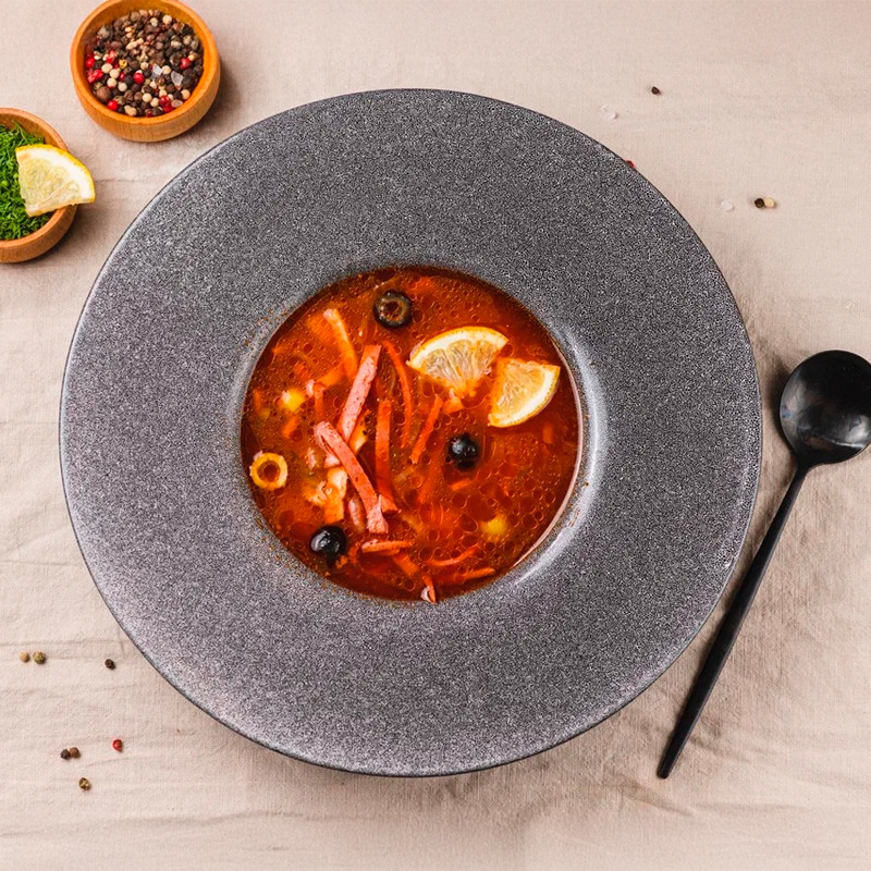 Солянка по-домашнему Солянка по-домашнему